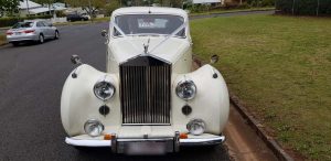 Classic wedding car hire Gold Coast